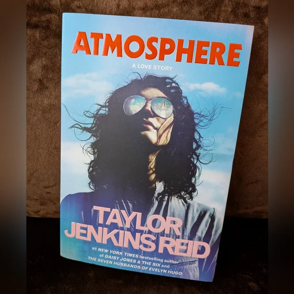 Atmosphere - Picture 1 of 3